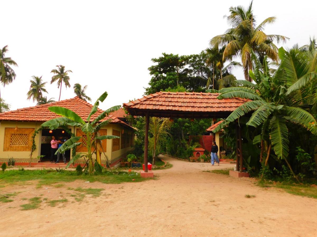 Hotel Gram Bangla Retreat Kalkutta Exterior foto