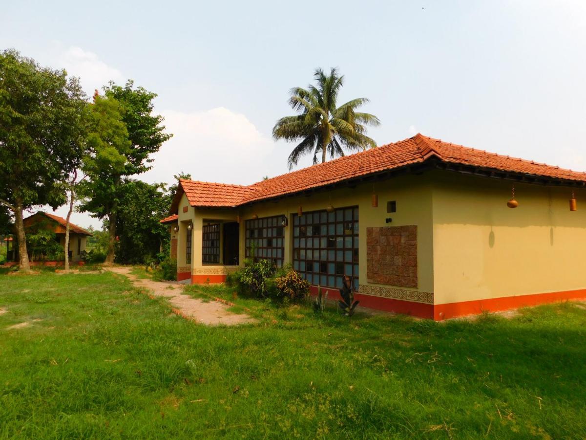 Hotel Gram Bangla Retreat Kalkutta Exterior foto